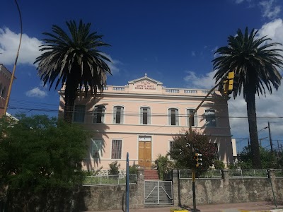 Fotos College of the Holy Spirit