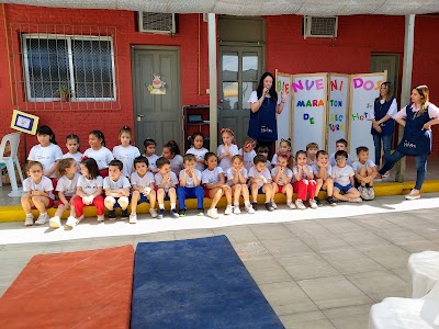 Fotos Evangelical School Dr. F. Jorge Hotton