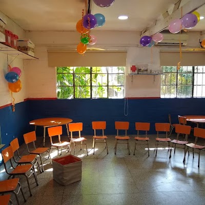 Fotos School: Private Institute Gallardo León