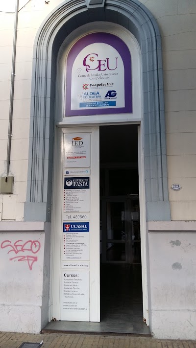 Fotos Centro de Estudios Universitarios de COOPELECTRIC