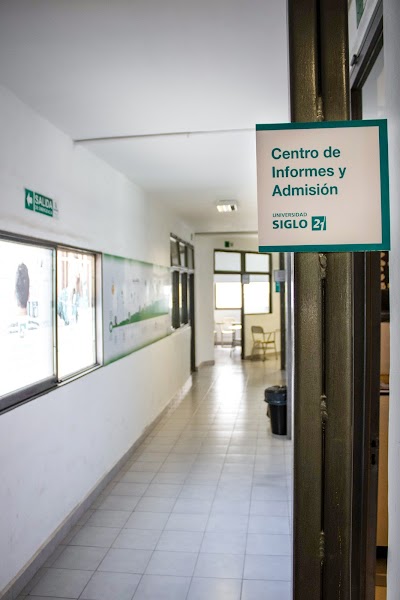 Fotos Universidad Siglo 21 - CAU Villa María -