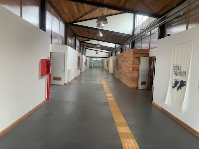 Fotos Universidad Nacional de Tierra del Fuego, Antártida e Islas del Atlántico Sur (UNTDF) Campus Ushuaia