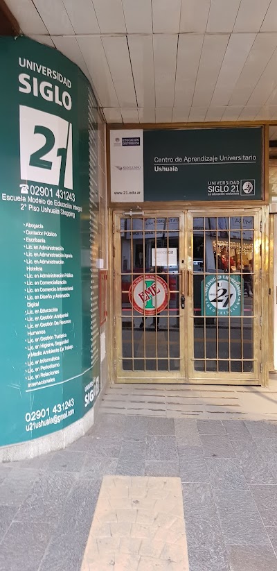 Fotos Universidad Siglo 21 - CAU USHUAIA
