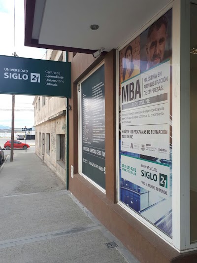 Fotos Universidad Siglo 21 - CAU USHUAIA