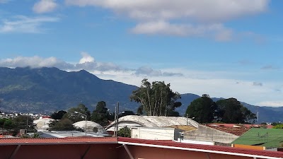 Fotos Educational Center Las Americas