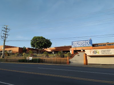 Fotos International Polytechnic University