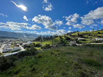 Fotos Eugenio Espejo Private School
