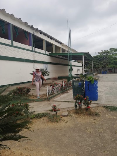 Fotos Colegio Fiscal Técnico Milagro