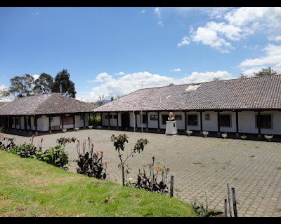 Fotos Colegio Agropecuario Genoveva German
