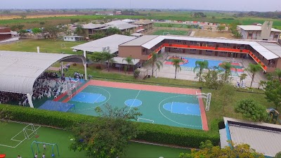 Fotos Unidad Educativa Monte Tabor Nazaret