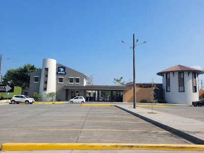 Fotos Unidad Educativa Praga - Vía a la Costa