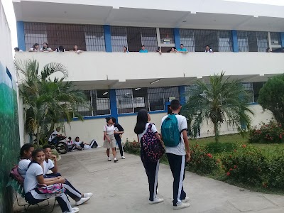 Fotos College High School Dr. Juan Henriquez Coello