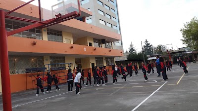 Fotos Unidad Educativa Fiscal San Francisco de Quito