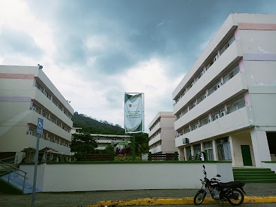 Fotos Facultad De Ciencias Administrativas Y Economicas - UTM