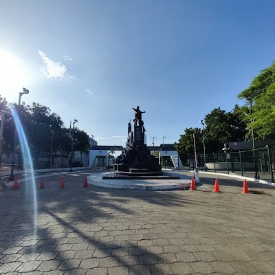 Fotos Universidad Laica Eloy Alfaro de Manabí