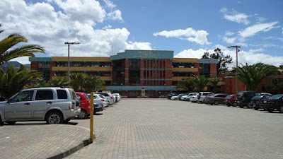 Fotos Universidad Católica De Cuenca