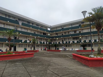 Fotos State University of southern Manabi