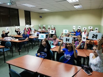 Fotos Universidad De Guayaqui. 