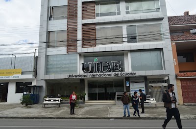 Fotos International University of Ecuador (UIDE) - Loja