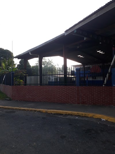 Fotos Stella Sierra Education Center