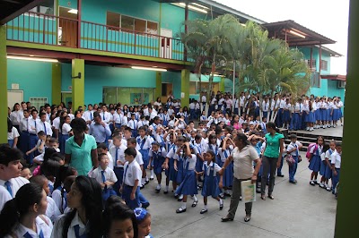 Fotos Alfred B. Nobel Bilingual School