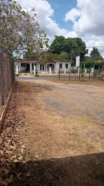 Fotos Bilingual Genesis Center